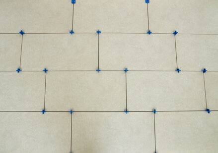 LEVELYS krížiky na špáry 3mm 100ks/bal K8103